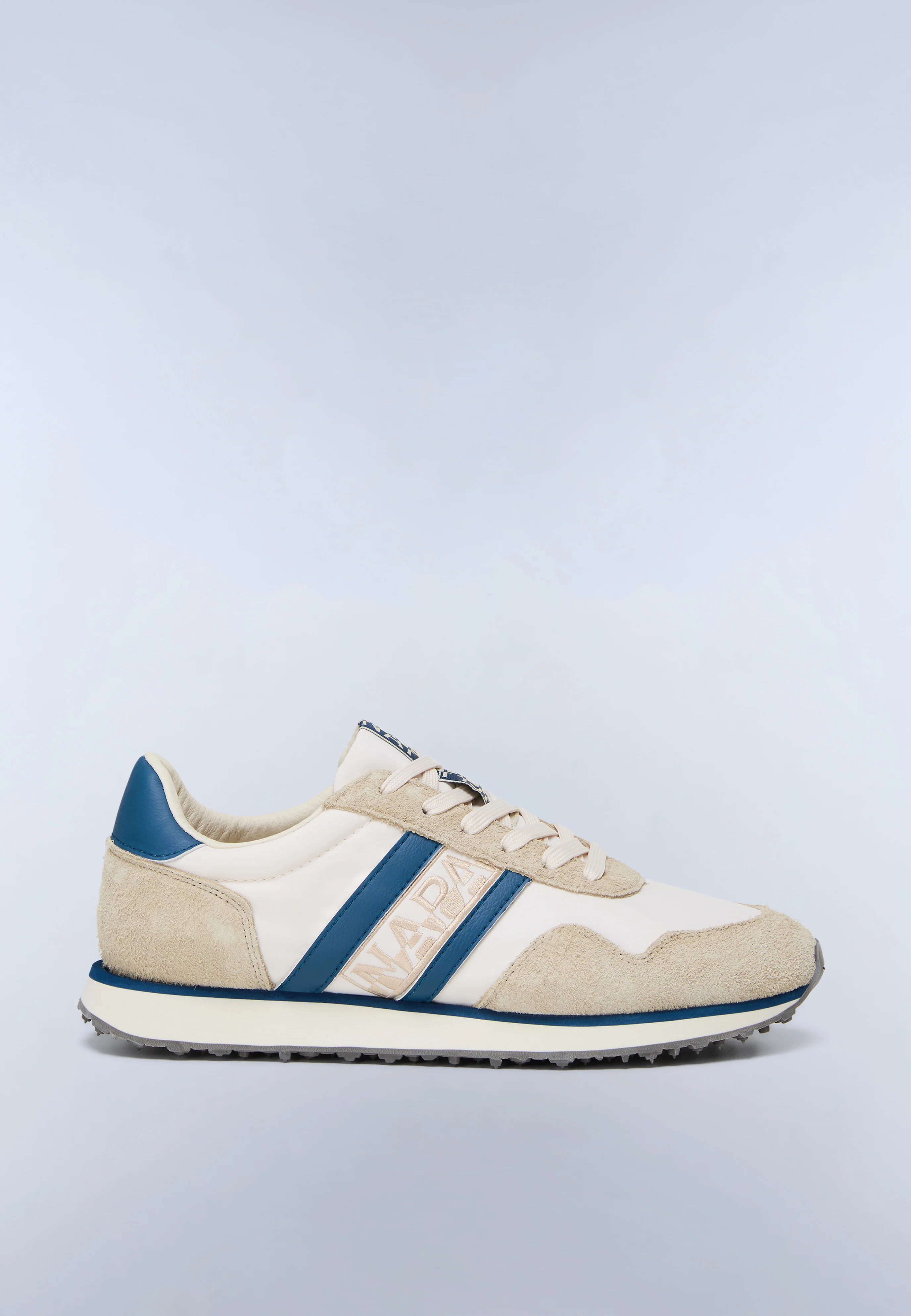 Trainers Shard