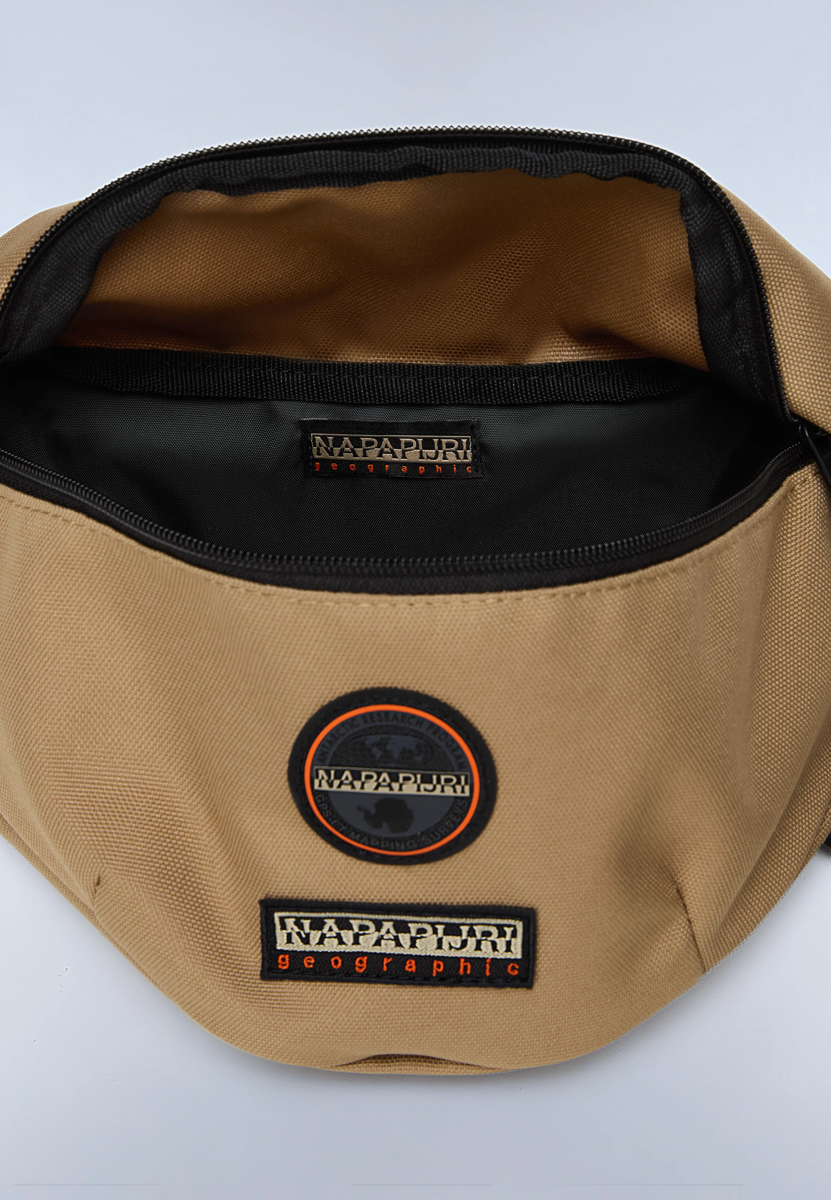 Voyage Waist Bag - 2.5 Lt - Image 6