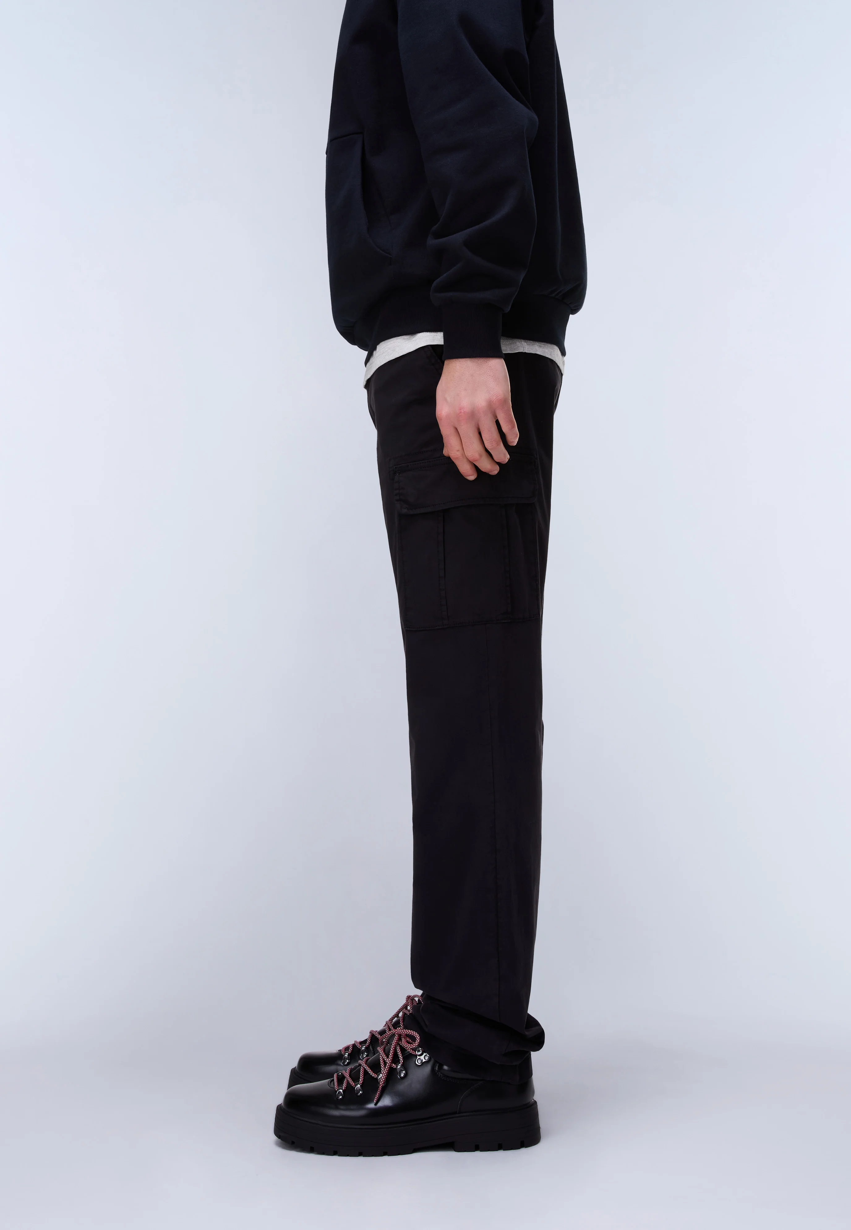 Yasuni Summer Cargo Trousers - Image 3